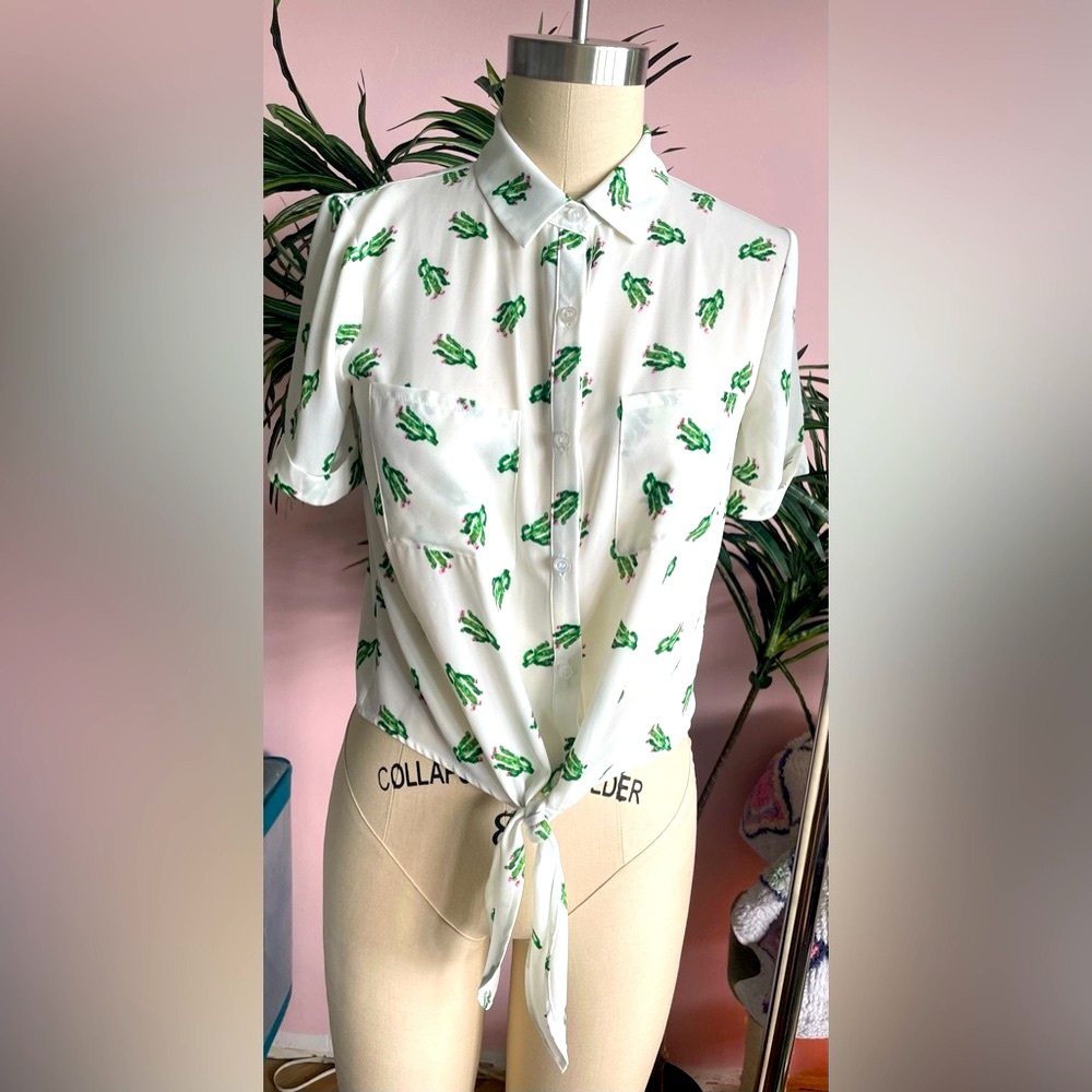 Lily White cactus blouse